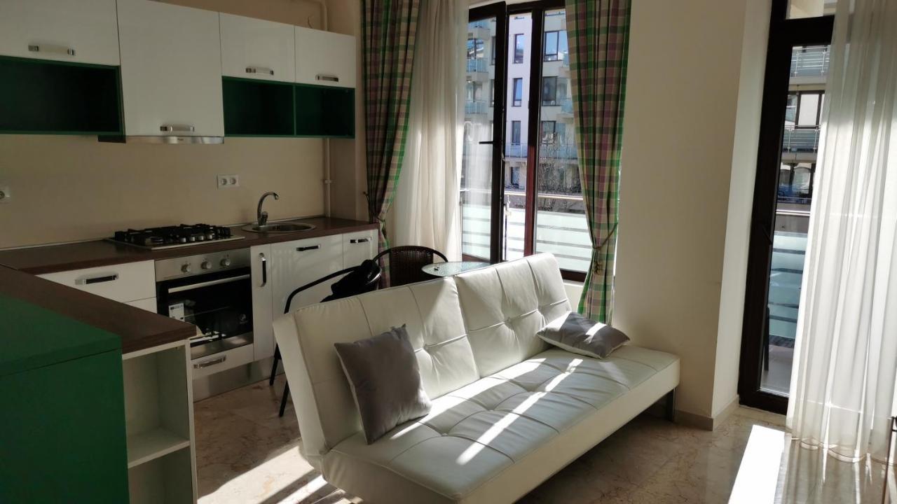 יאשי Luxurious Apartment In A Residential Complex In Copou For A Maximum Number Of 3 Persons מראה חיצוני תמונה